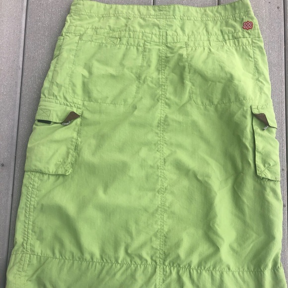 Sherpa Adventure Gear Nylon Green Skirt - Picture 2 of 5